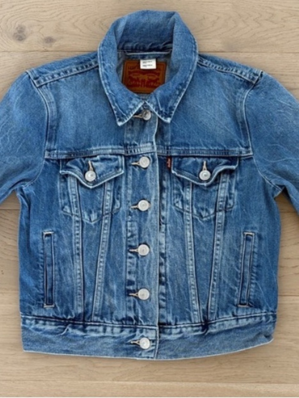 Levi's Womans Vintage Faded Soft Light Blue Denim Jacket (S)